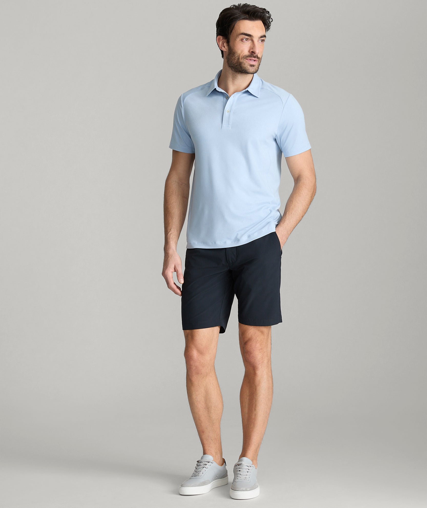 9" Traveler Tech Shorts
