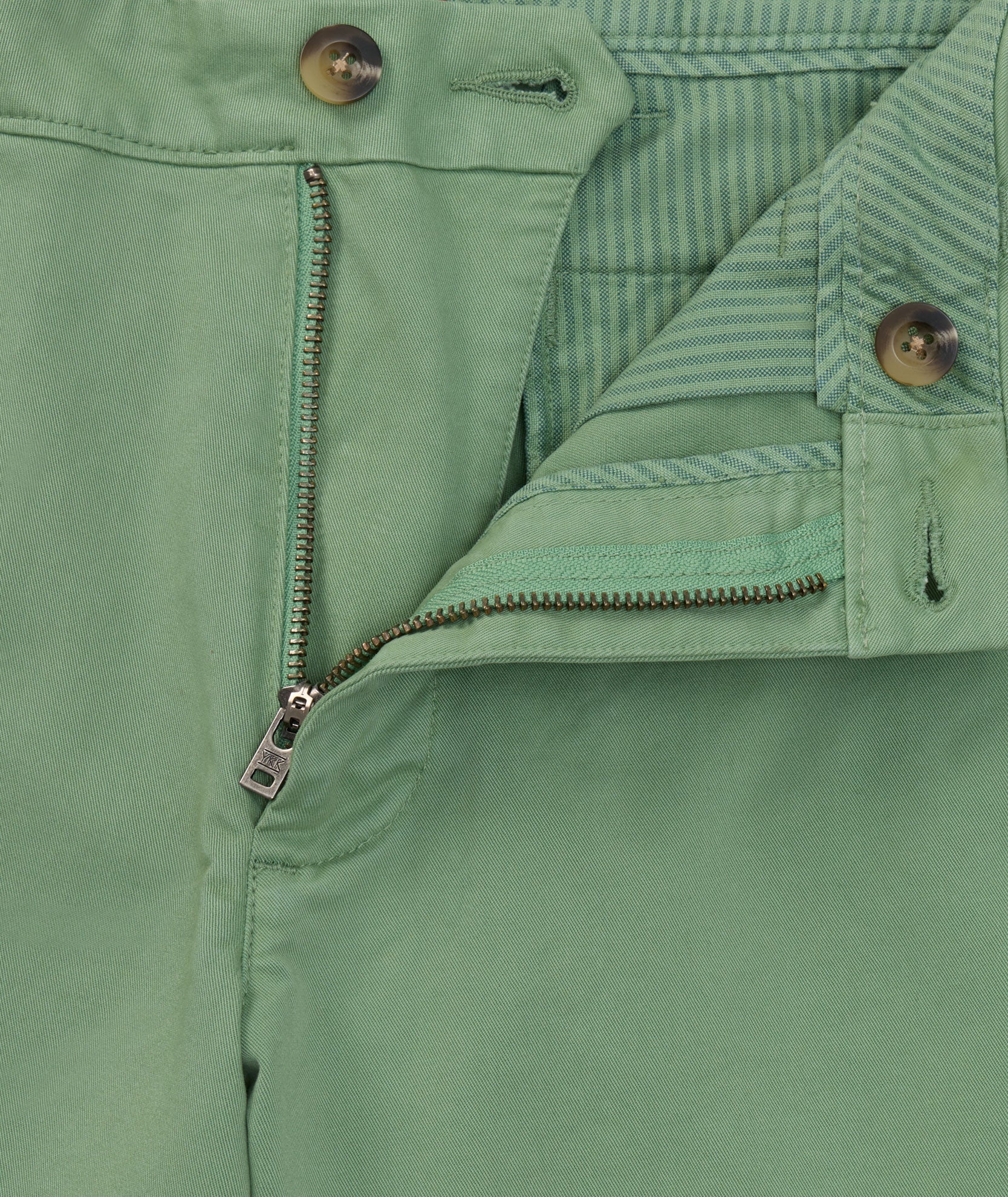 9" Stretch Chino Shorts