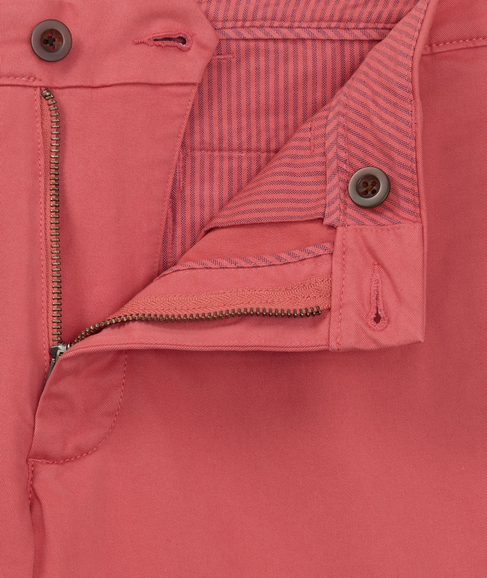 9" Stretch Chino Shorts