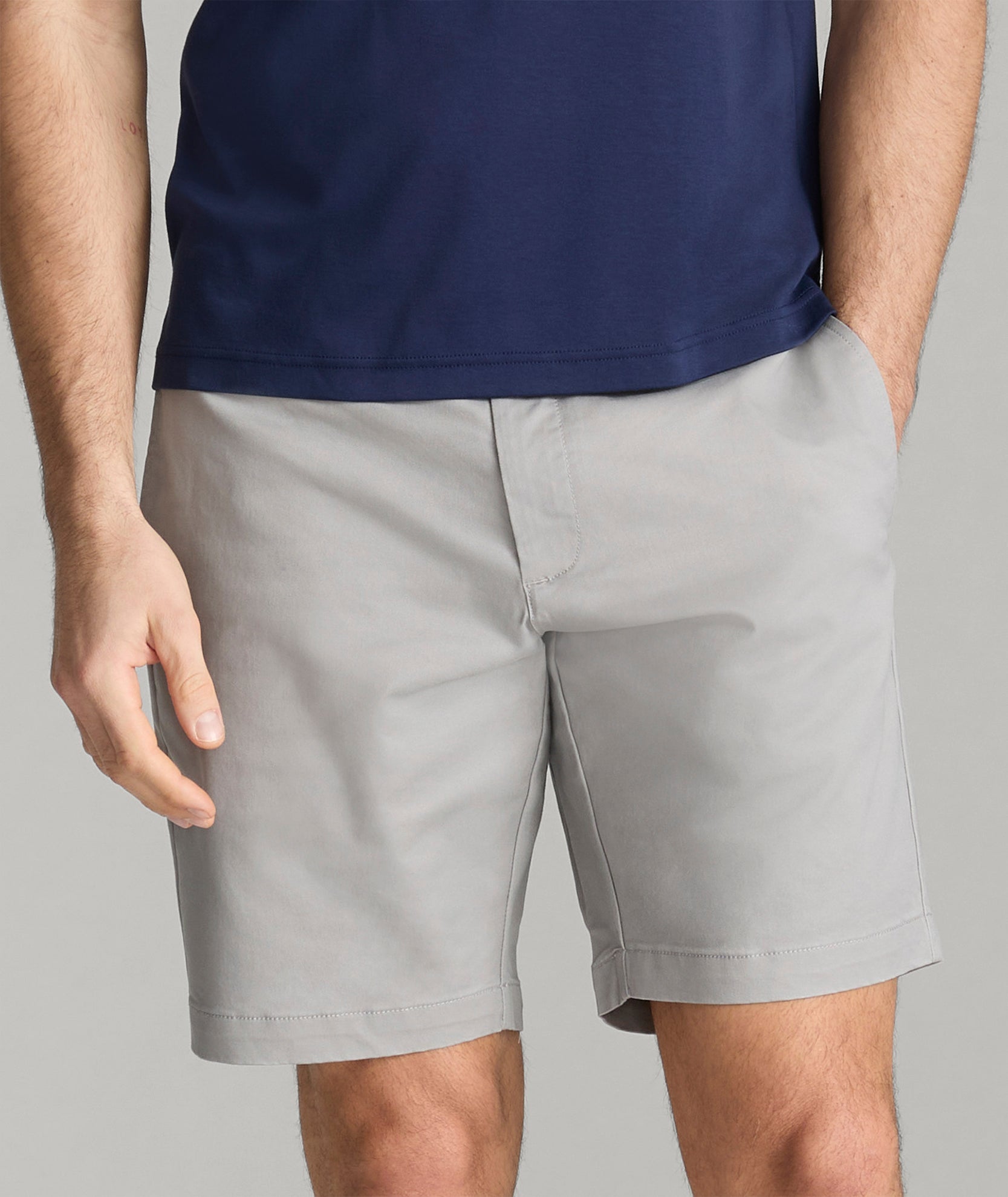 9" Stretch Chino Shorts