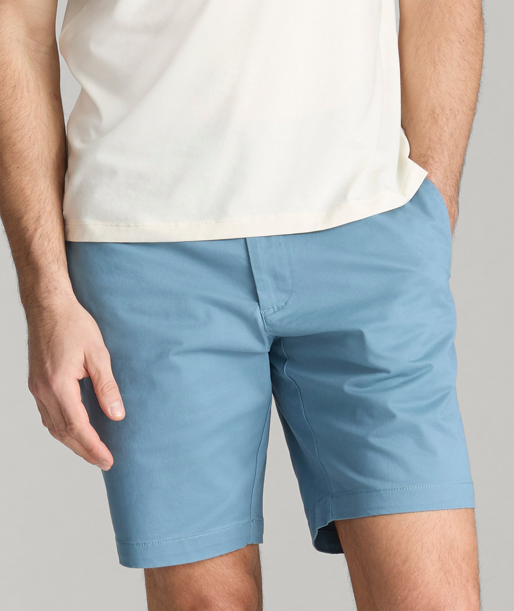 9" Stretch Chino Shorts