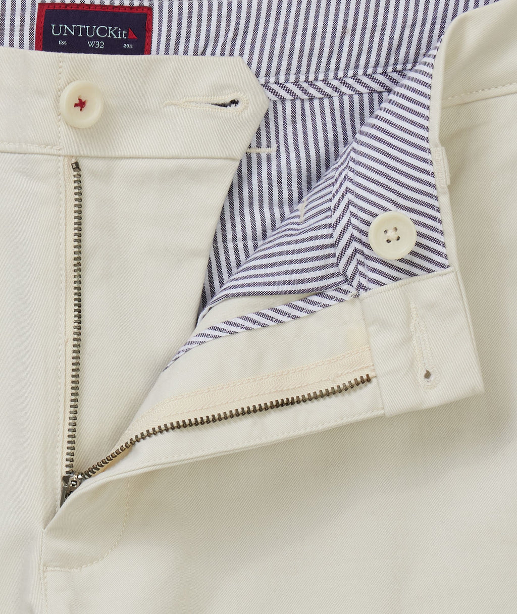 9" Stretch Chino Shorts