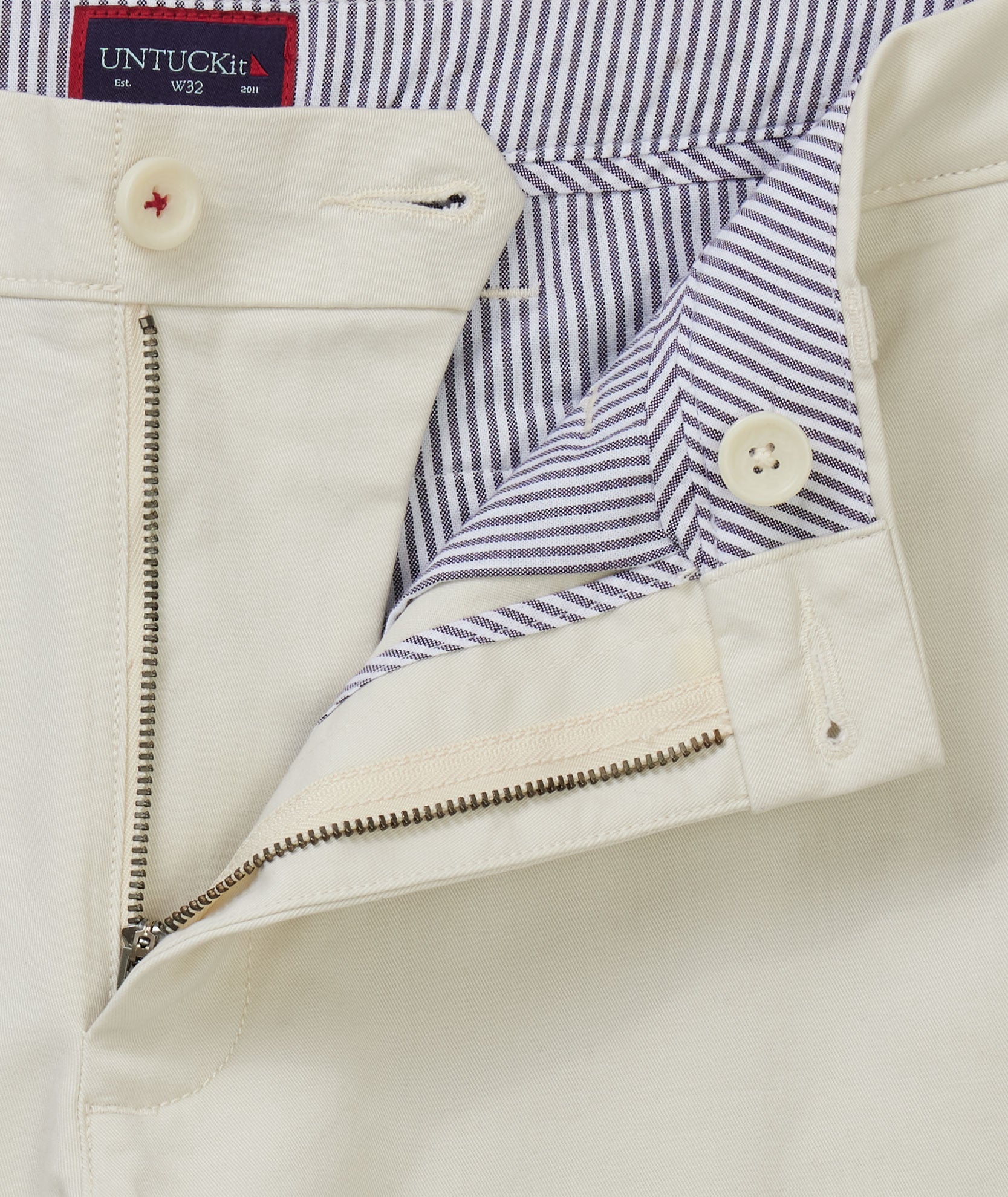 9" Stretch Chino Shorts