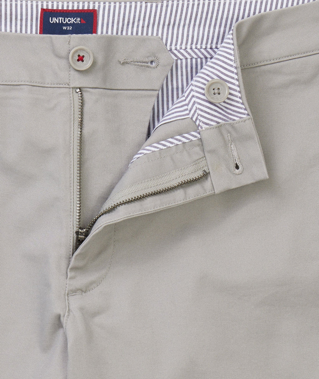 7" Stretch Chino Shorts