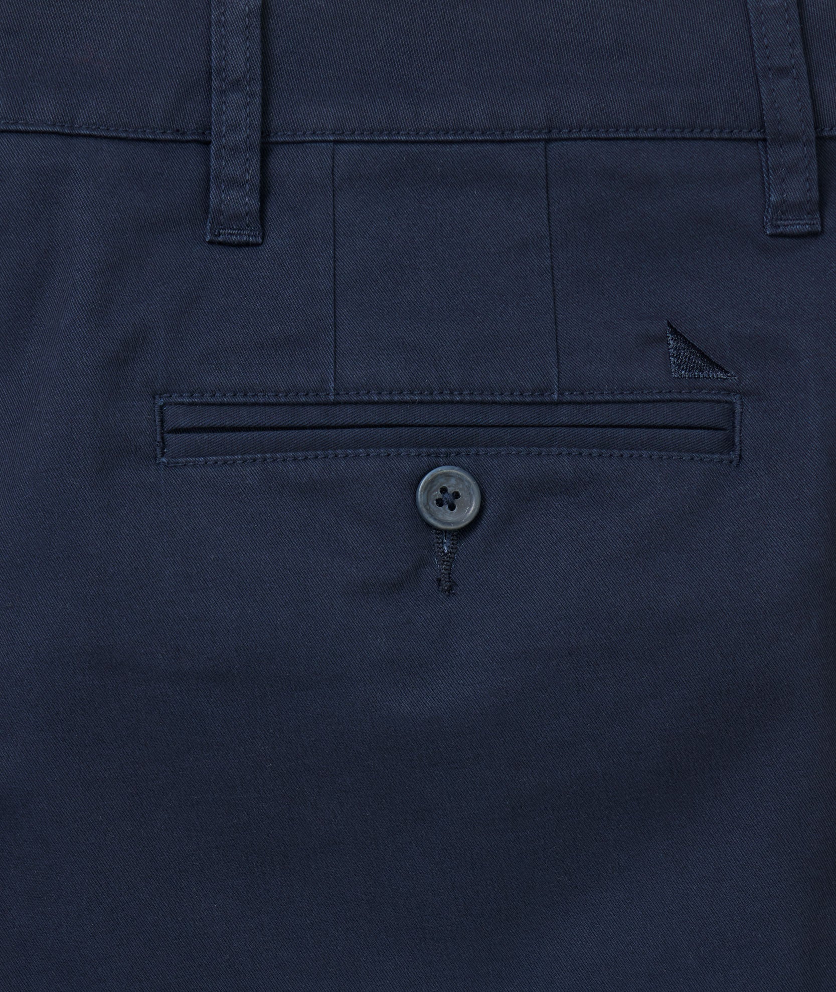 7" Stretch Chino Shorts